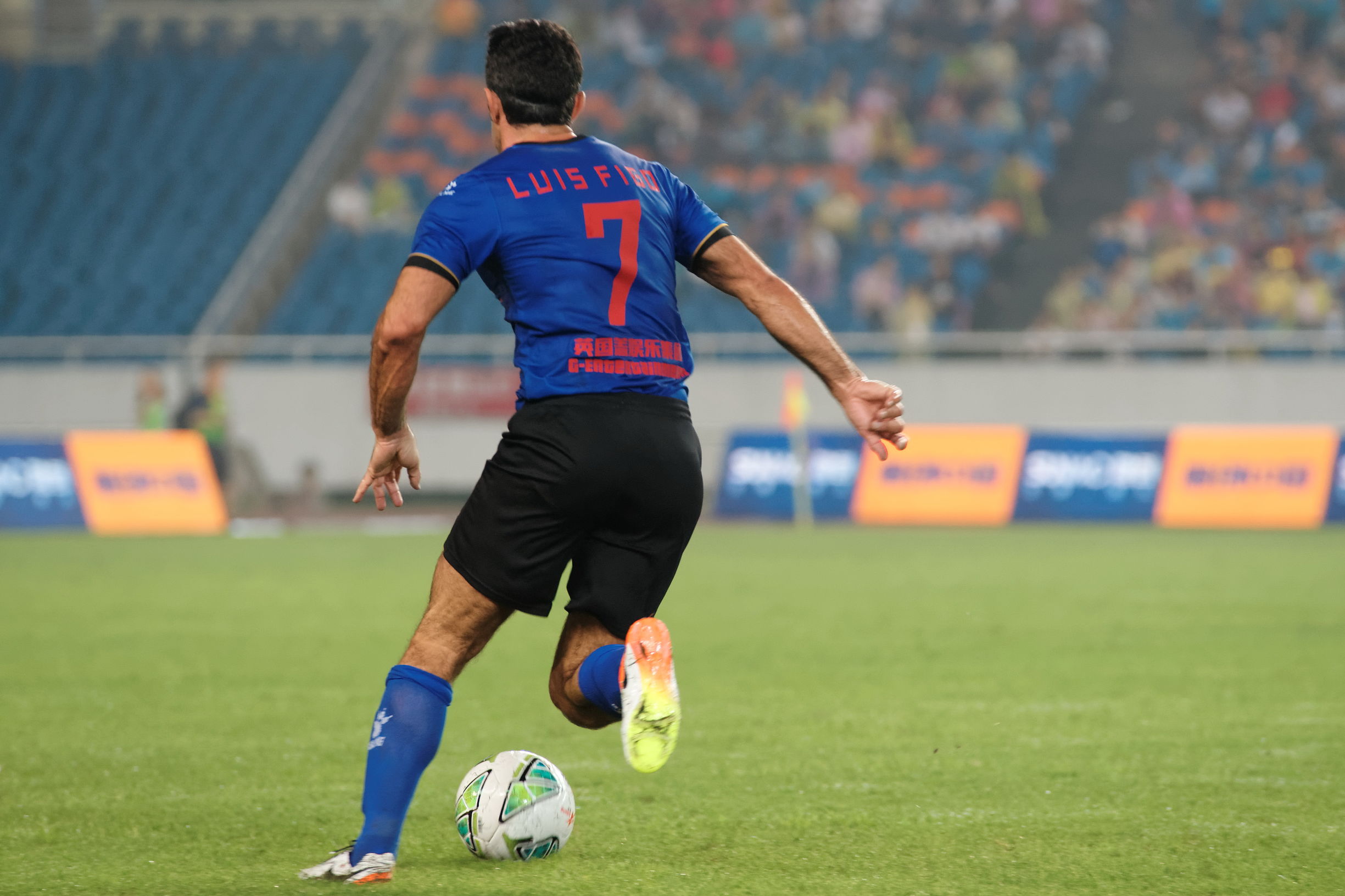 南美vs欧洲全明星足球盛宴2017,欧洲老足球明星对决