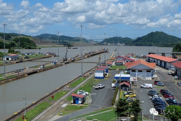 我在巴拿马,不是巴哈马哦,许多朋友将这两只“马”分不开