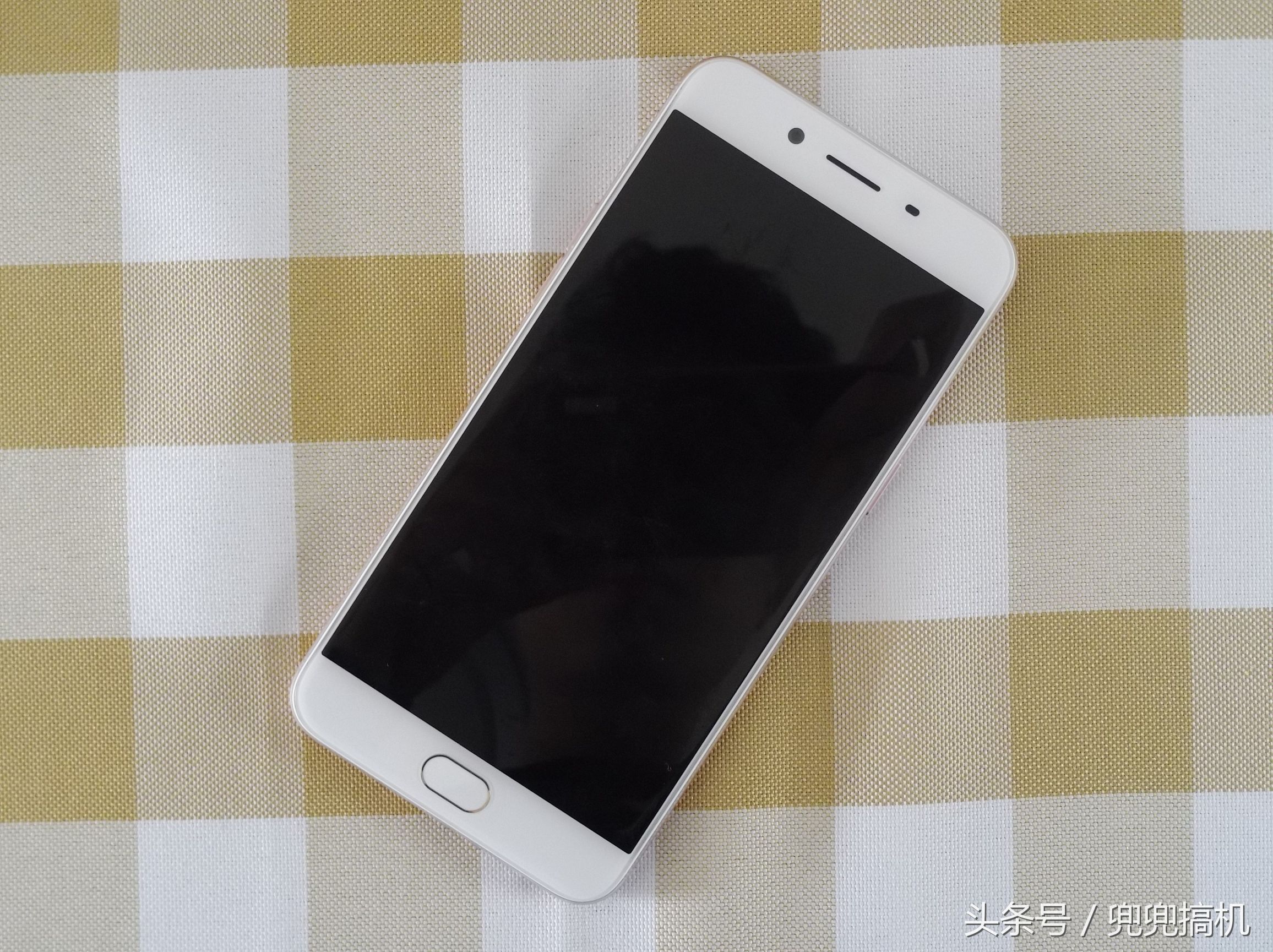 oppor9s怎么变好看,oppor9s分辨率