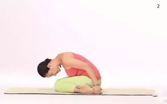 产后骨盆修复操最有效方法,产后骨盆修复收胯按摩