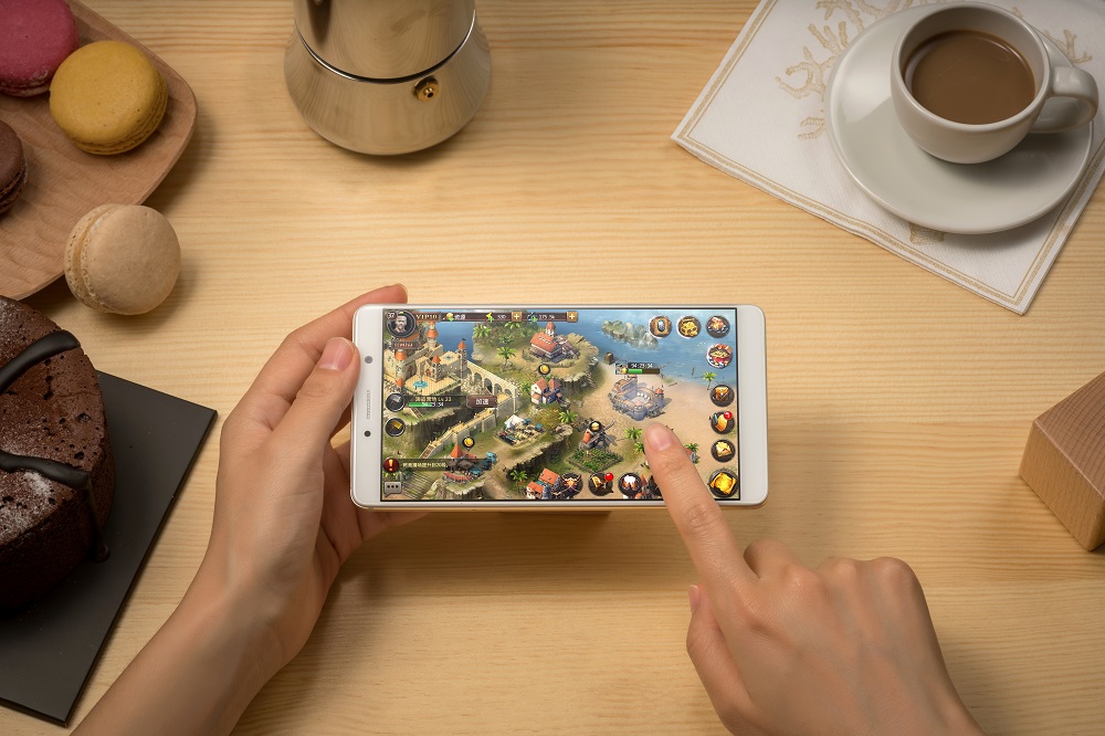 想玩3D手机？老司机6年经验告诉你怎么选