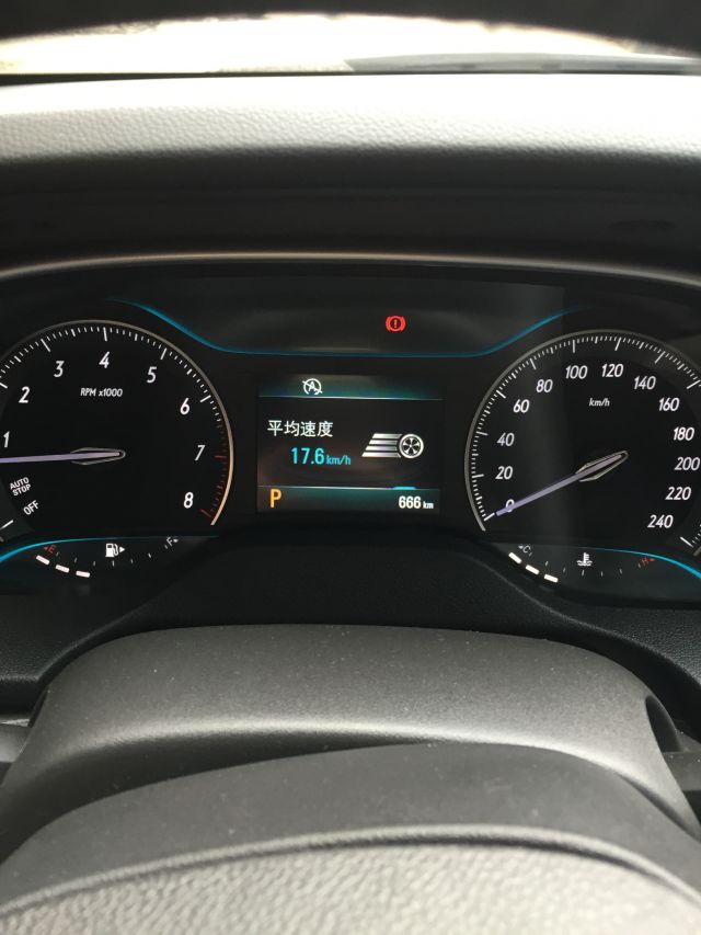 2016年的别克英朗质量怎么样,2016英朗白车黑顶