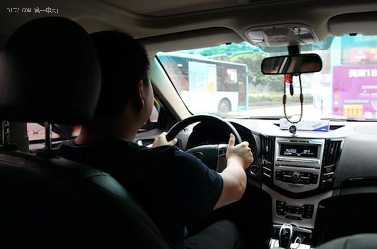 比亚迪e5成为网约车新宠网约车车主现状调查