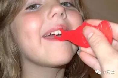 电动牙刷的正确刷牙方法和步骤,小朋友刷牙的视频1-3岁电动牙刷