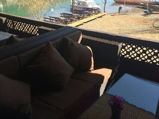 泸沽湖最好的酒店推荐哪家,泸沽湖酒店中高档排名