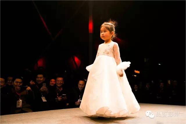 2016中国国际时装周,第一届成都国际时装周