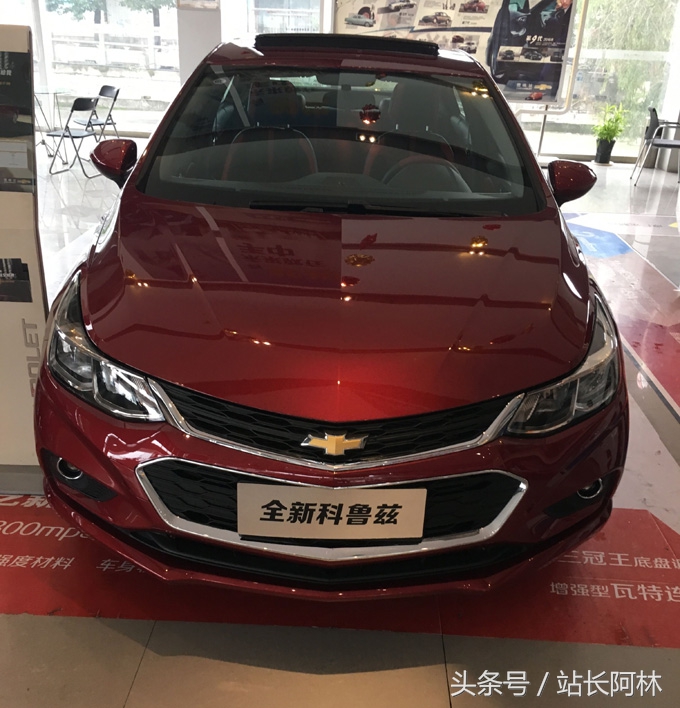 陪朋友去买车,现代悦动和科鲁兹哪个值得买