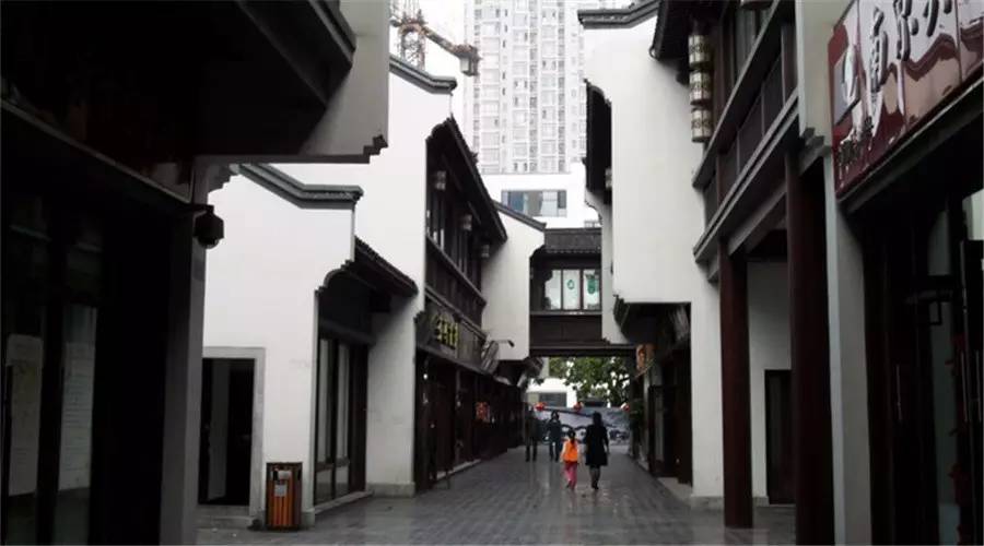 维多利亚的秘密成都店,维多利亚咖啡南京