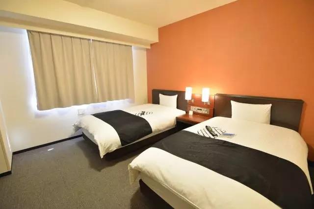 离羽田机场方便的酒店,早班起不来