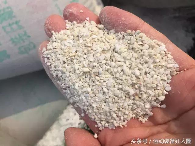 红蜻蜓篮球场,大港油田红蜻蜓足球俱乐部