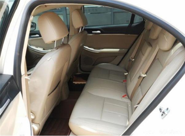 三十万公里的荣威e550,一年后再看现在的自己