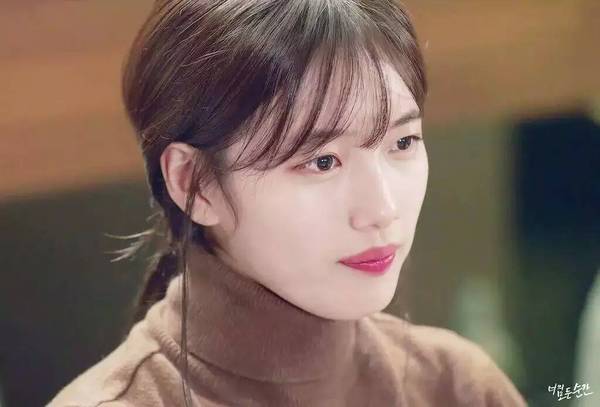 Hit爆口红色：可攻可受的小梅子