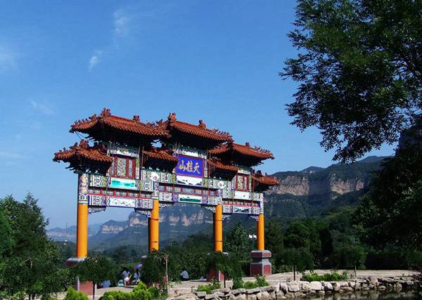 昍朤难坏天下才子，盘点各地名胜怪字联（图）