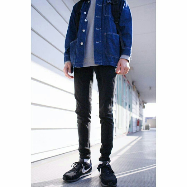 太瘦衣服撑不起来怎么搭配,大学生如何搭配衣服口诀