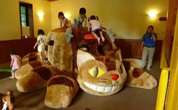 日本宫崎骏博物馆八音盒,宫崎骏微缩场景博物馆