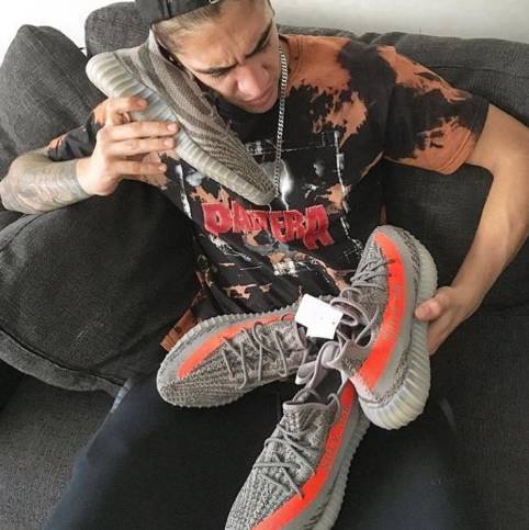 想靠炒股发家致富,想靠球鞋赚1千万