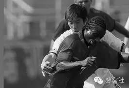 中国最早踢球是哪个朝代人,全中国哪里踢足球的多