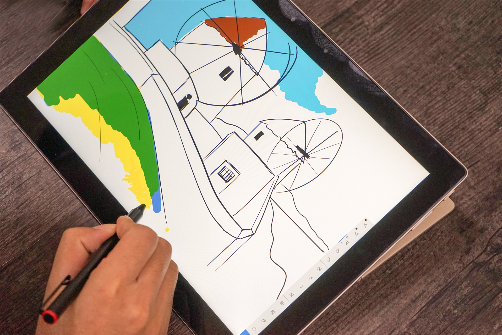 联想miix5深度测评,联想miix5pro深度测评