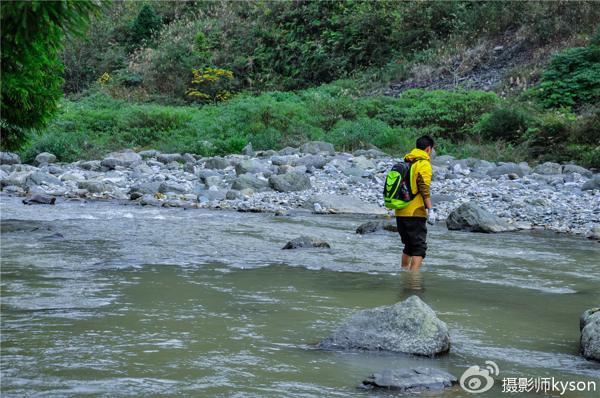 侠之梦受邀参与恩施坪坝营线路测试，冬季溯溪，冰冷刺骨，第一天