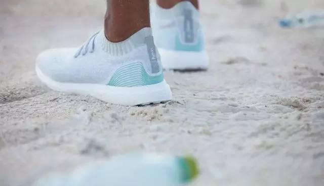 皇马vs拜仁换球衣,非法球衣拜仁皇马曼城