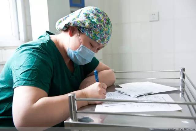 剖腹产恢复很好的照片,剖腹产完全恢复照片