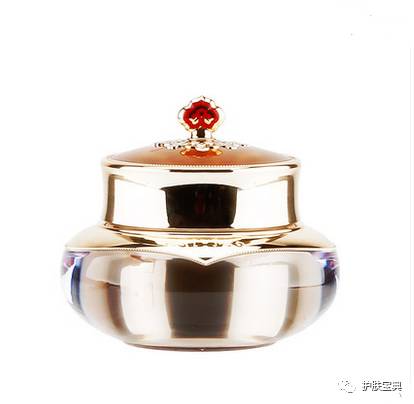 后的产品哪个系列适合四十岁用,资生堂系列产品适合年龄段