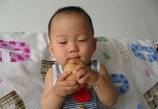 不爱吃蛋黄的宝宝怎么办,不爱吃鸡蛋的宝宝视频