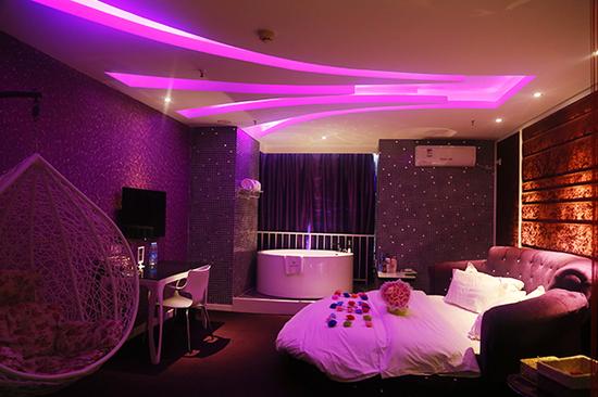 郑州适合情侣泡温泉私密的酒店,郑州情侣主题酒店哪家比较有特色
