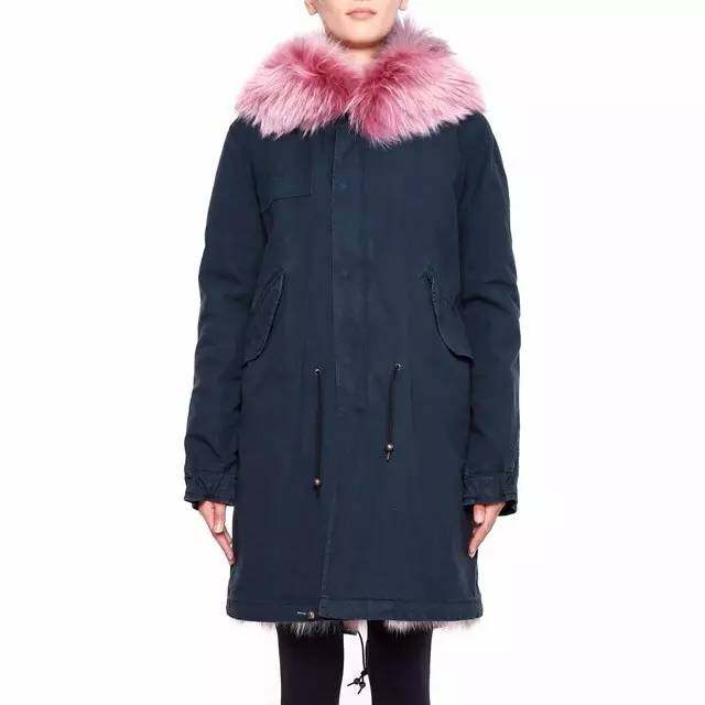 江疏影和戚薇的穿衣搭配,江疏影戚薇同款