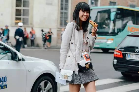 肯德基吮指原味鸡有股味道,肯德基为什么不常做吮指原味鸡