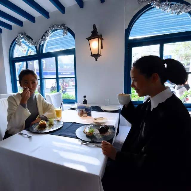 你恨谁就转给谁吧！到岳阳路看蒙古大叔，跟俞菱吃希腊大餐