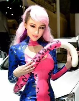 车展只看车的男人,车展上除了新车还需要注意什么