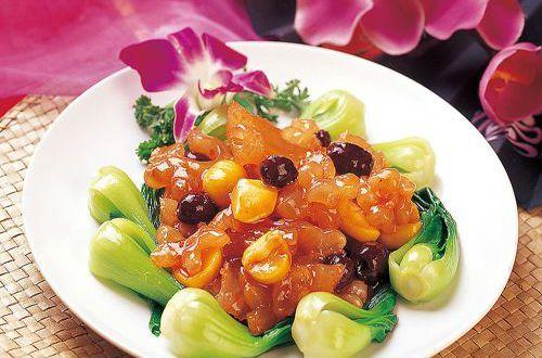 网曝80岁谢贤再当爹,81岁谢贤做饭