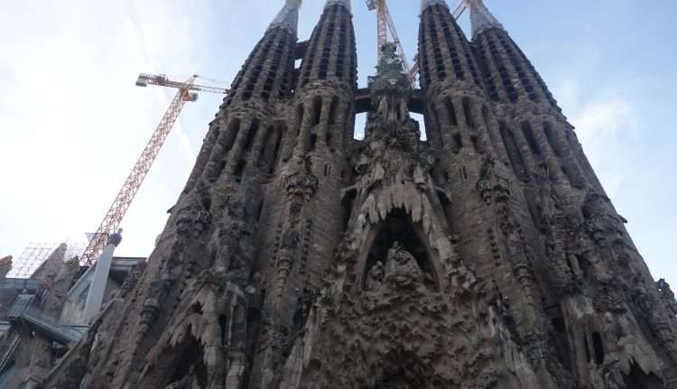 巴塞罗那诺坎普球赛,巴塞罗那诺坎普攻略