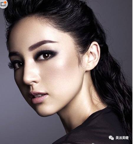 睫毛眉毛脱落是什么原因,导致睫毛容易脱落的原因