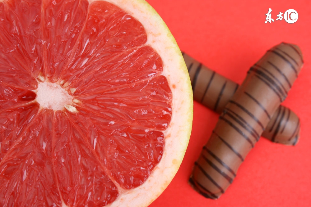 怀孕了吃西柚对胎宝宝有哪些好处 (孕妇可以吃西柚吗孕早期)