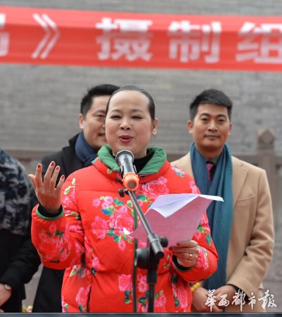 四川本土明星媛凤转型出品人“但我永远不会放弃演戏”