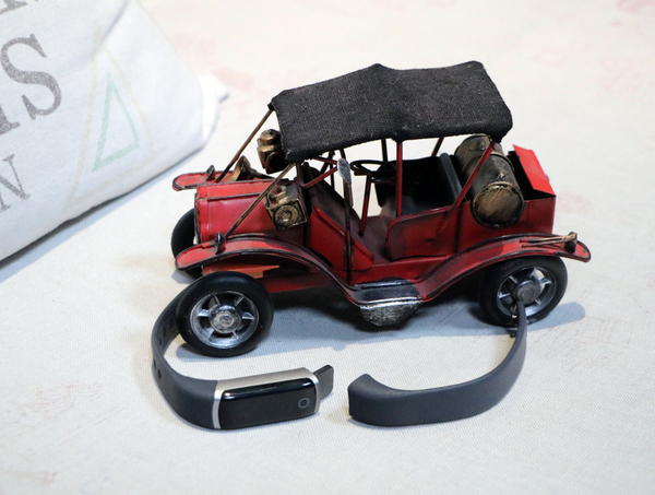 深度运动手环,乐心运动手环功能展示