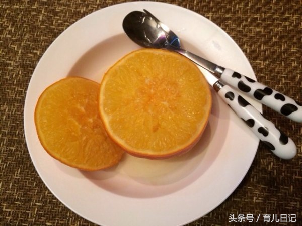 喉咙痛咳嗽喝什么汤水,夜咳嗽吃什么汤水