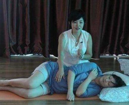 孕妈左侧躺宝宝是什么样的,孕妈为什么左侧睡好