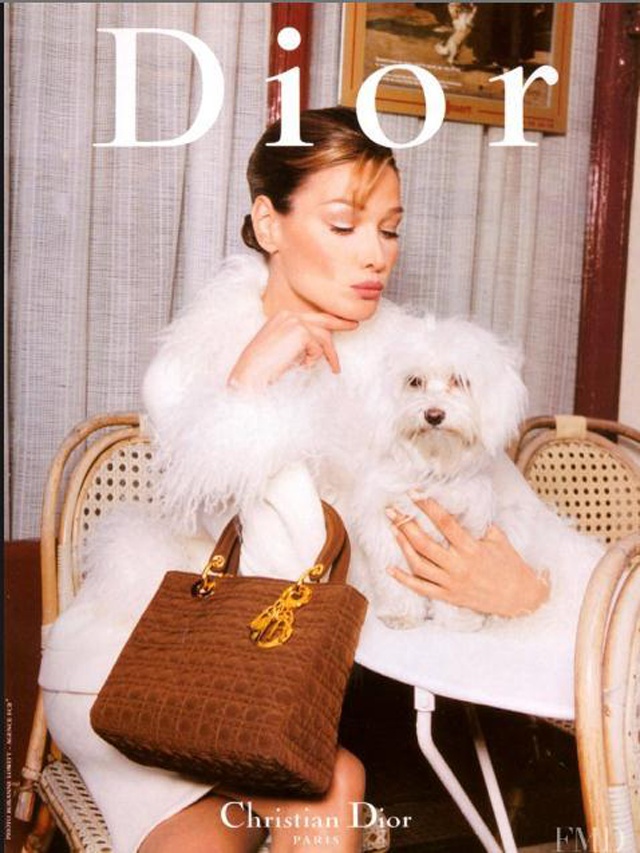 dior这两年火起来的包,dior包包是什么档次