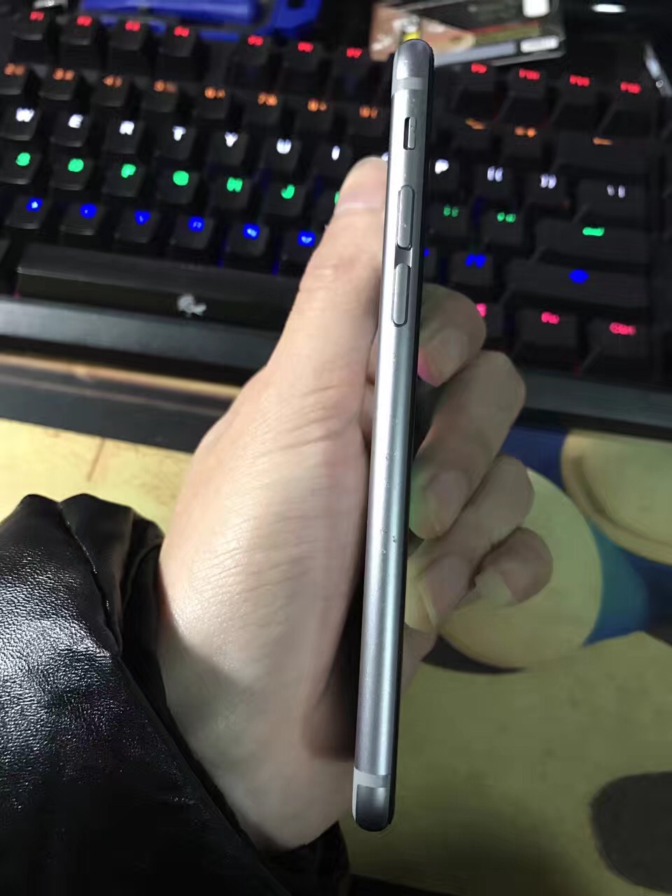 800块买个二手6s划算吗 (二手6s多少钱入手合适)