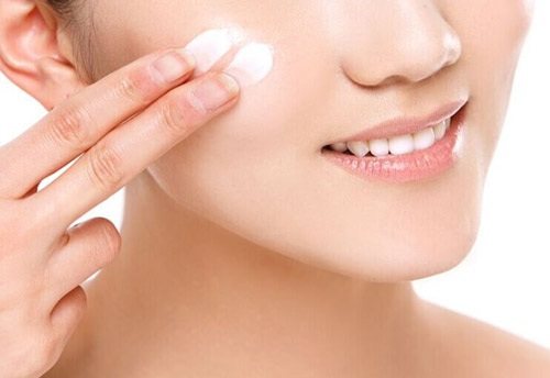 我生完孩子脸上长斑了怎么办,生完孩子后脸上长斑怎么调理