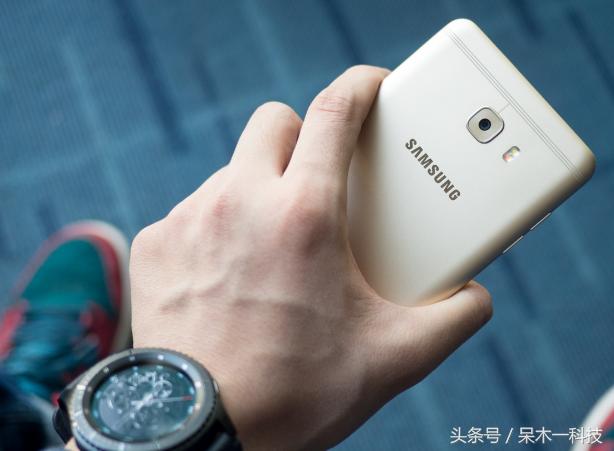 三星手机发展史最全,三星去年什么成绩