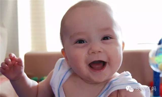 宝宝囟门的护理注意事项,婴儿囟门的正确护理方法