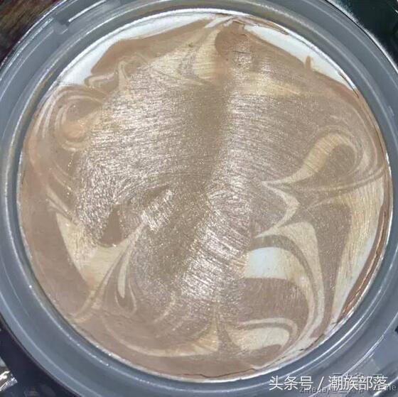 雪花秀经典款和气垫哪个好用,雪花秀水亮气垫