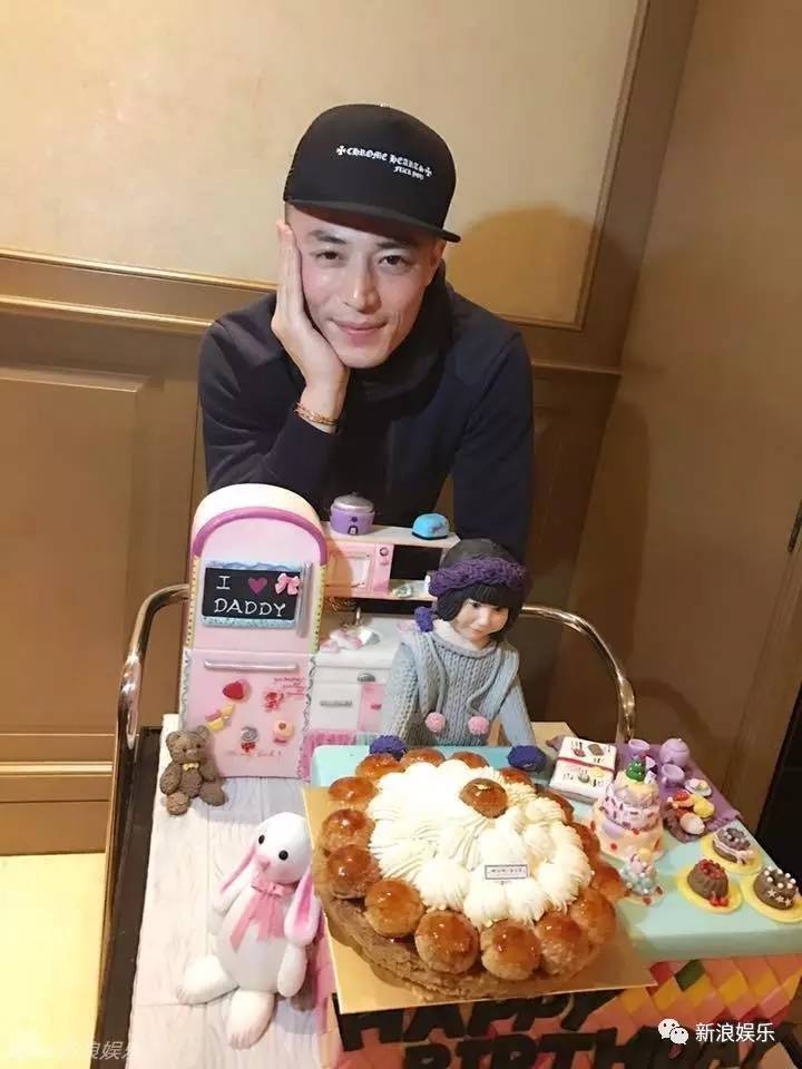 林心如公开秀恩爱是怎么回事,林心如晒清凉戏水照