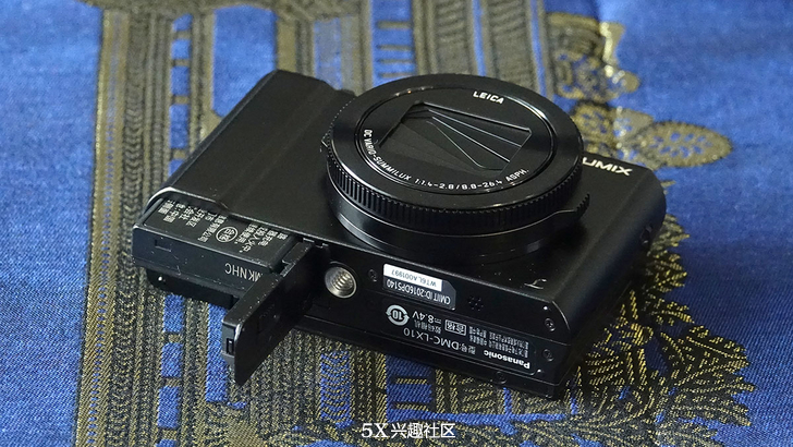 索尼黑卡4和松下lx10,松下lx10有没有长焦