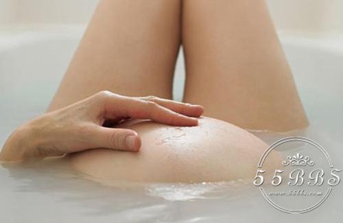 快生了还挺着大肚子到处乱跑,快生了还要出远门干嘛