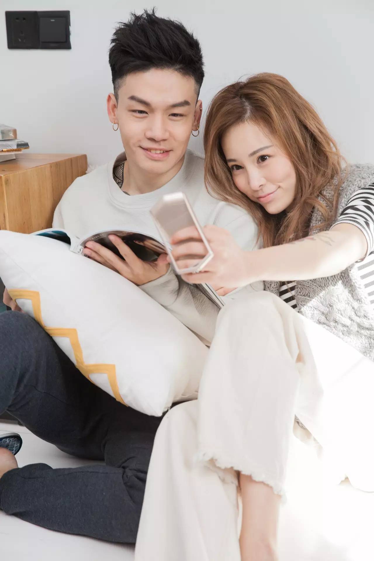 TR敢爱|男朋友不会拍照？这种秀恩爱方法最方便快捷！